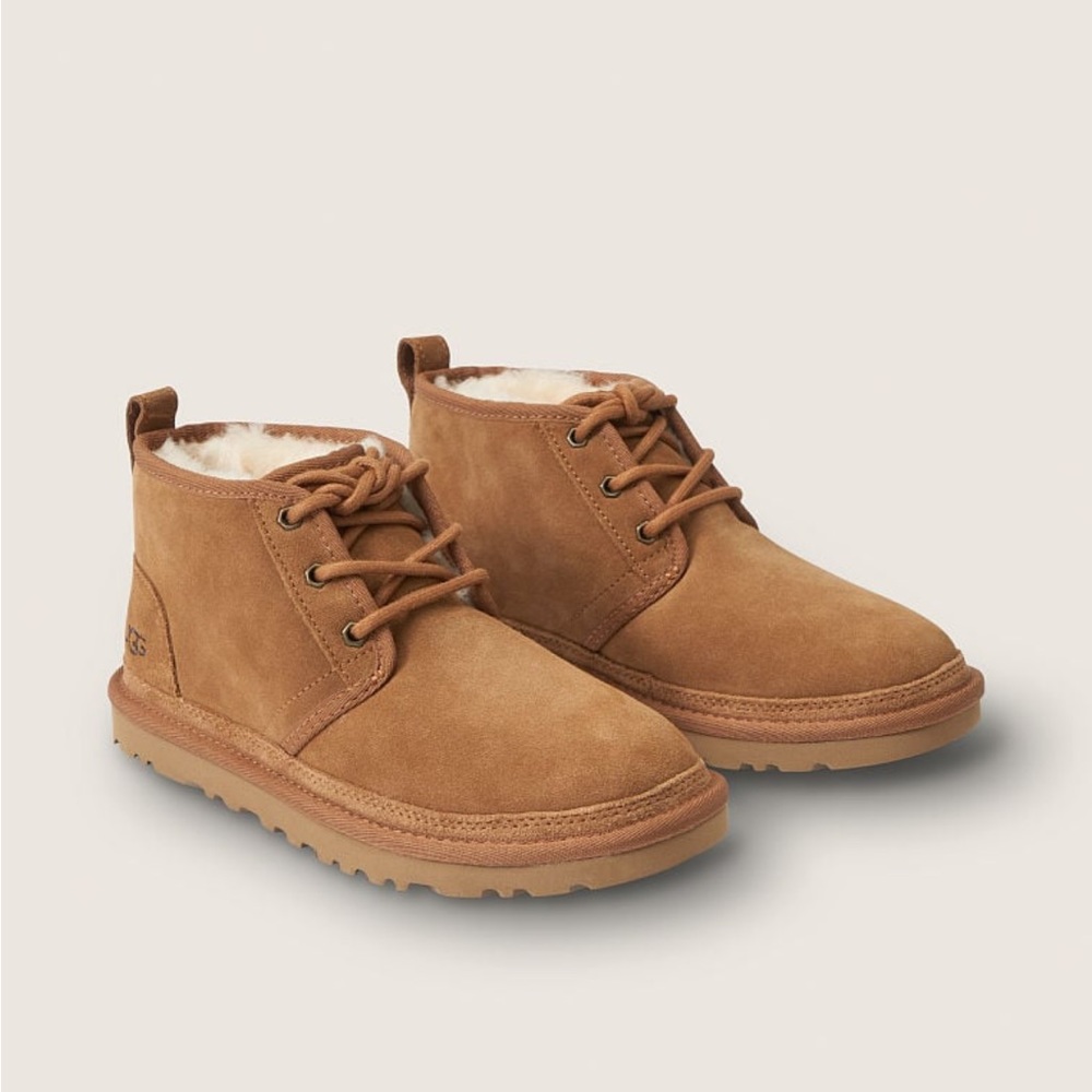 UGG Neumel boot